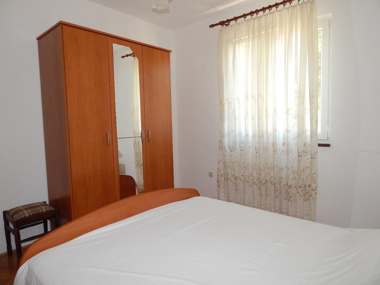 Apartments Luce - Family Friendly & Parking Паг Экстерьер фото